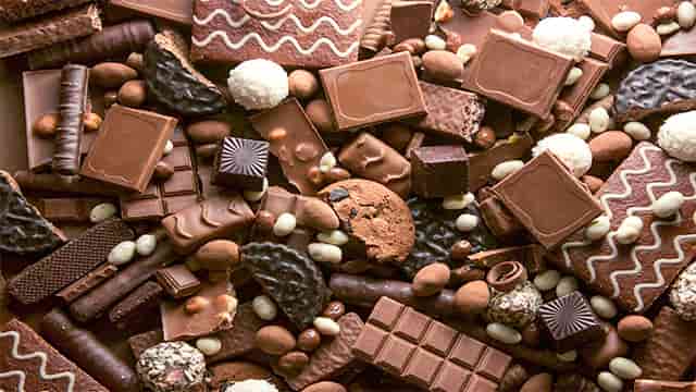 Chocolate-healthy-sweet-gift-ideas-wishbyheart